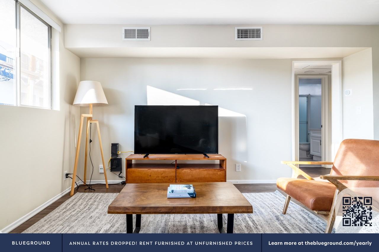 9025 West Third Street #395 - Photo 3 of 21