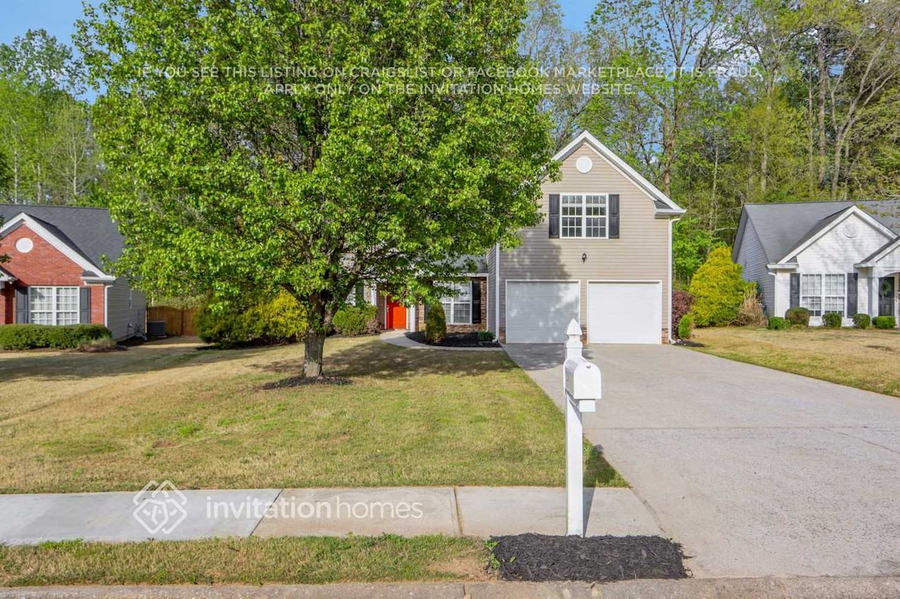 250 Covington Dr - Photo 2 of 28