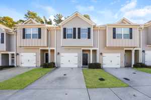 featured image of 1210 Highwood Ln