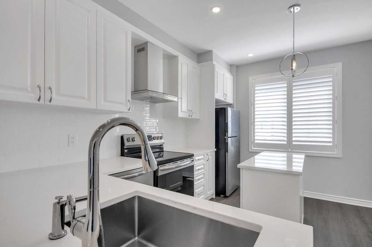 530 Rye Grass Way - Photo 4 of 37