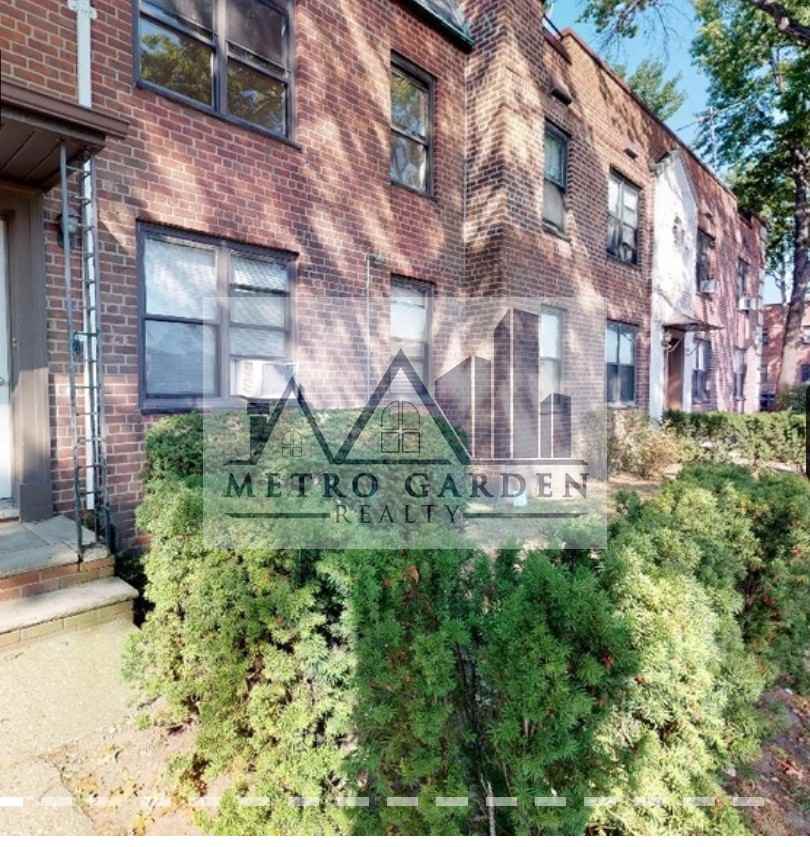 89-36 Rutledge Avenue #B - Photo 2 of 3