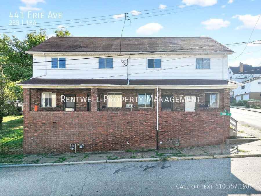 441 Erie Ave - Photo 2 of 21