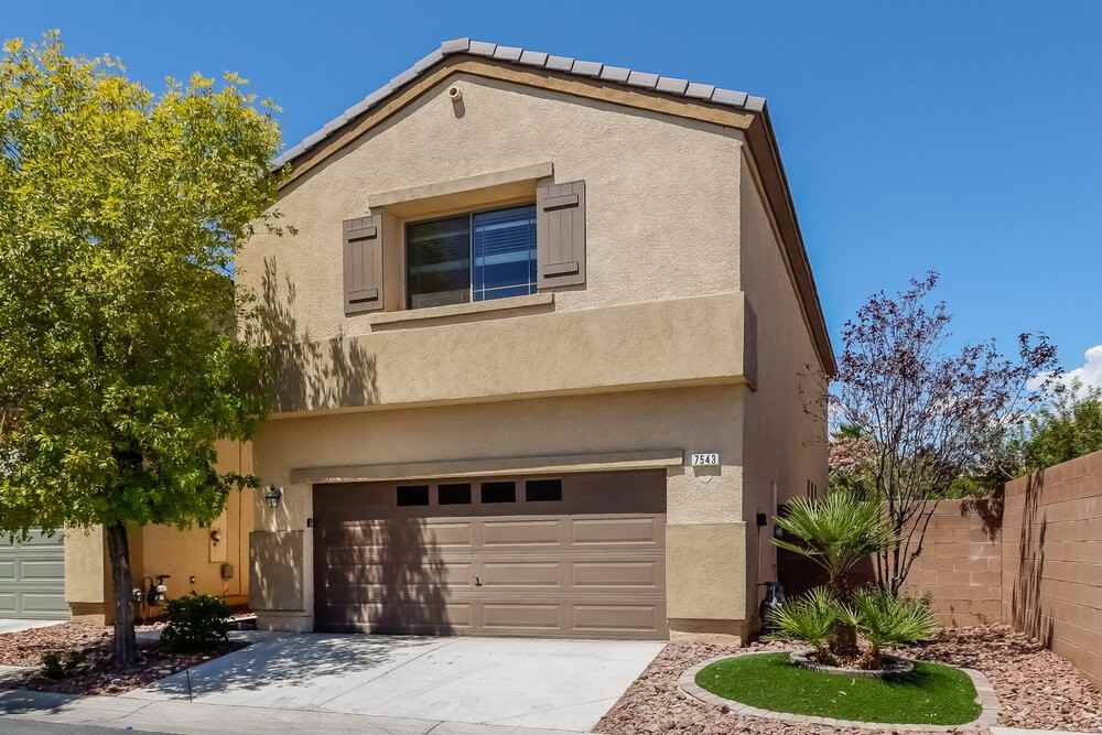 7543 Holiday Hills St - Photo 4 of 17