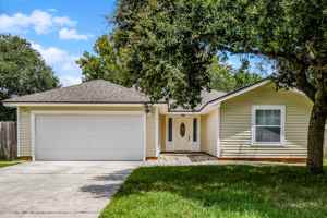 featured image of 1755 Farm Way