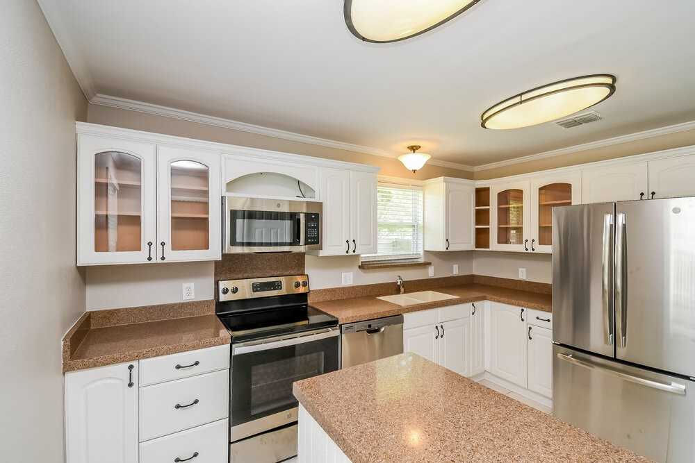 1755 Farm Way - Photo 6 of 16