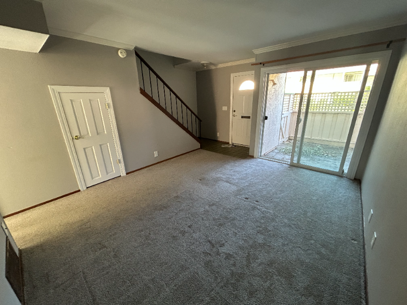 1365 Terra Nova Blvd - Photo 3 of 15