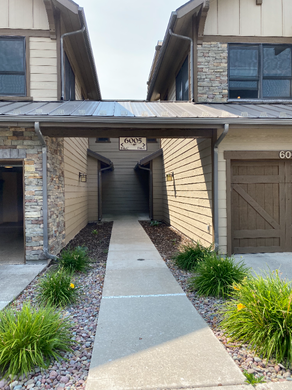 6005 St Moritz Dr #B - Photo 2 of 24