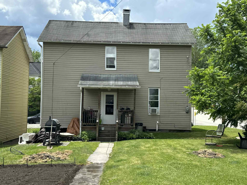 58 3rd Ave - Photo 3 of 16