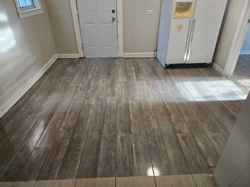 2128 Yarbrough St - Photo 6 of 17