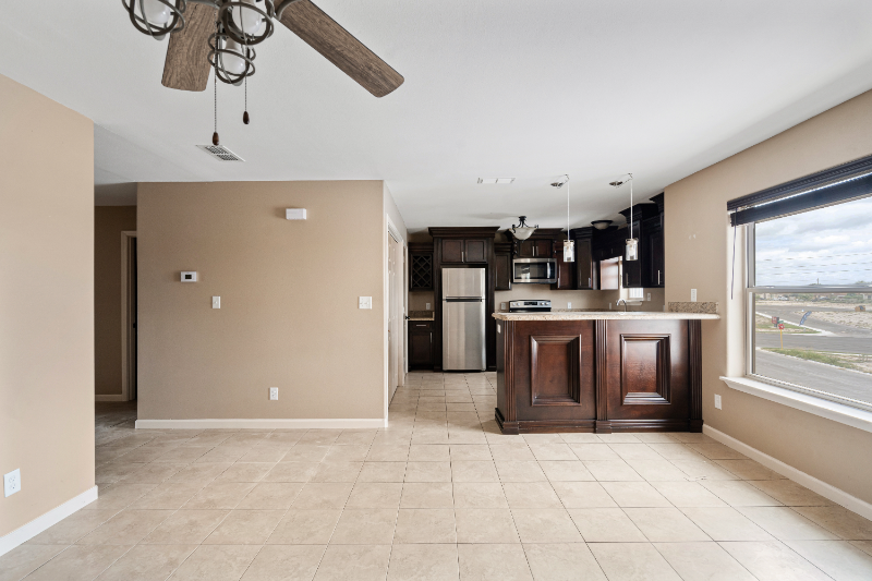 130 Colorado St #3 - Photo 5 of 7