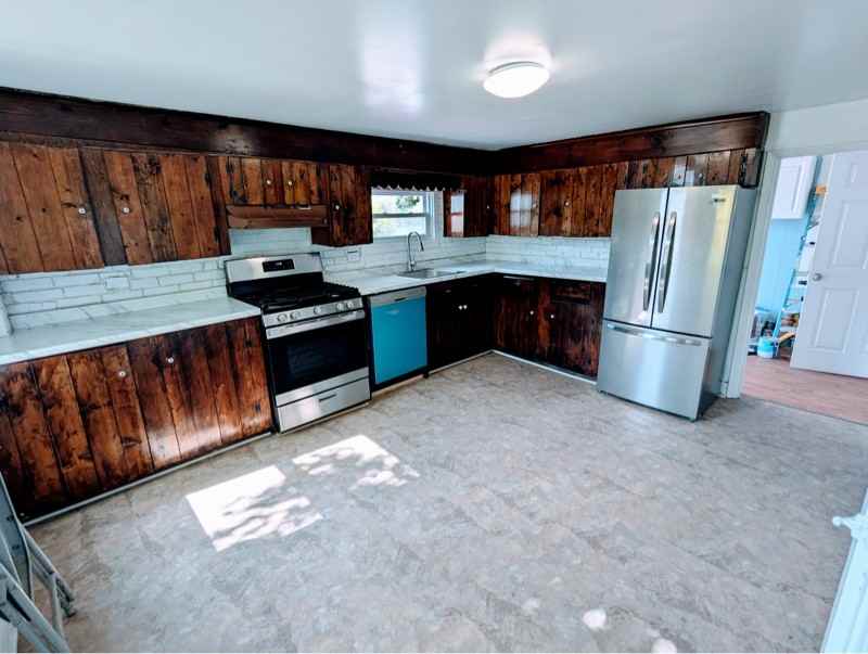 16 South St - Photo 2 of 12