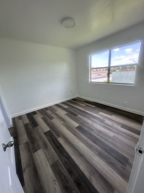 5820 Nw 17th Ave #6 - Photo 4 of 4