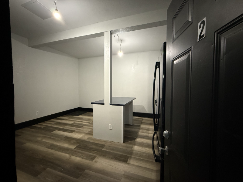 623 S 8th St #2 - Photo 2 of 9