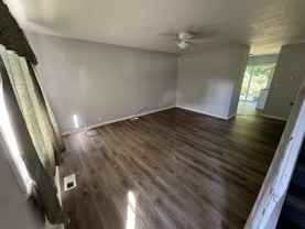3309 W Greenwood Pl - Photo 1 of 1