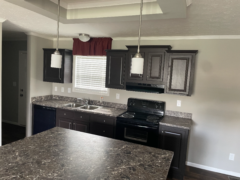 522 Banner Ave - Photo 4 of 6