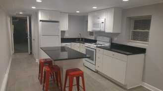 4019 W Barry Ave #G - Photo 1 of 1