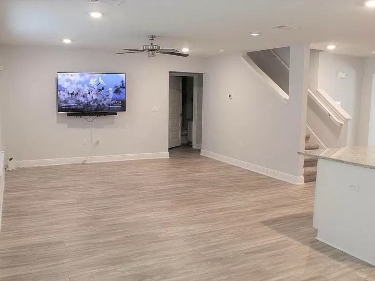 3139 Heritage Oaks Circle #NA - Photo 3 of 11