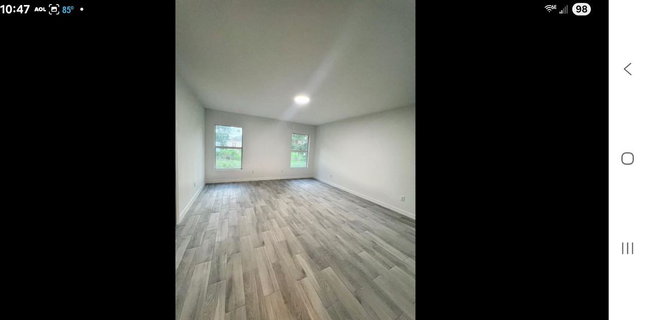 3310 Nw 20th Ave #NA - Photo 3 of 5