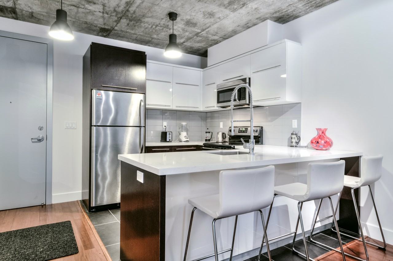 1199 Rue Bishop #706 - Photo 7 of 26