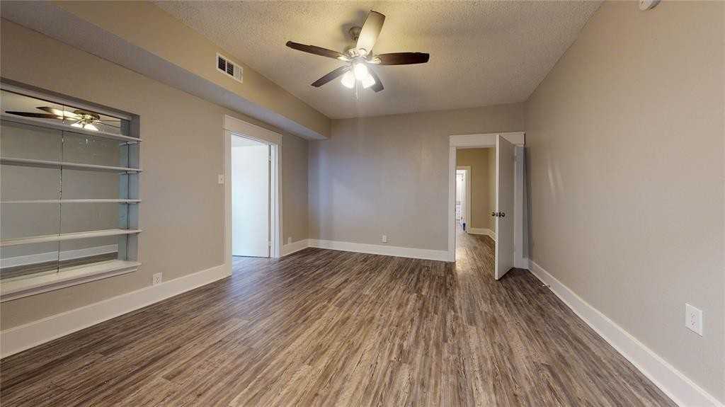 3011 Fm 517 Rd E #3011 - Photo 6 of 9