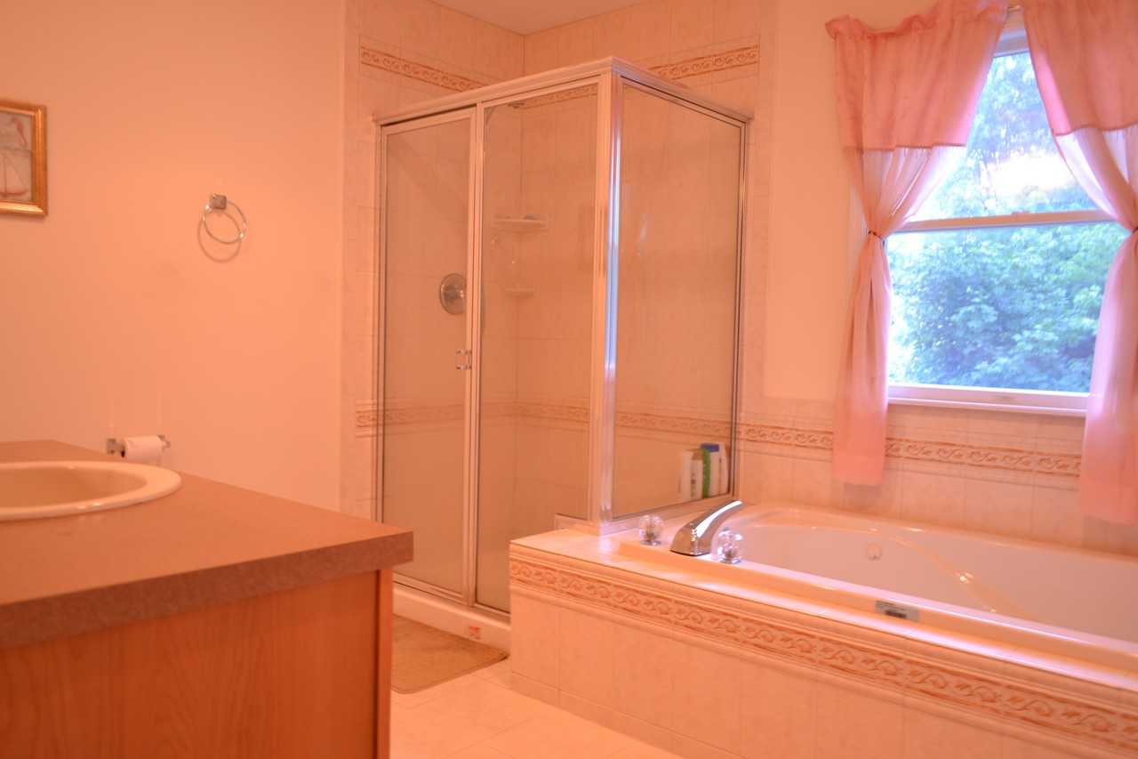 338 38th St #NA - Photo 7 of 11