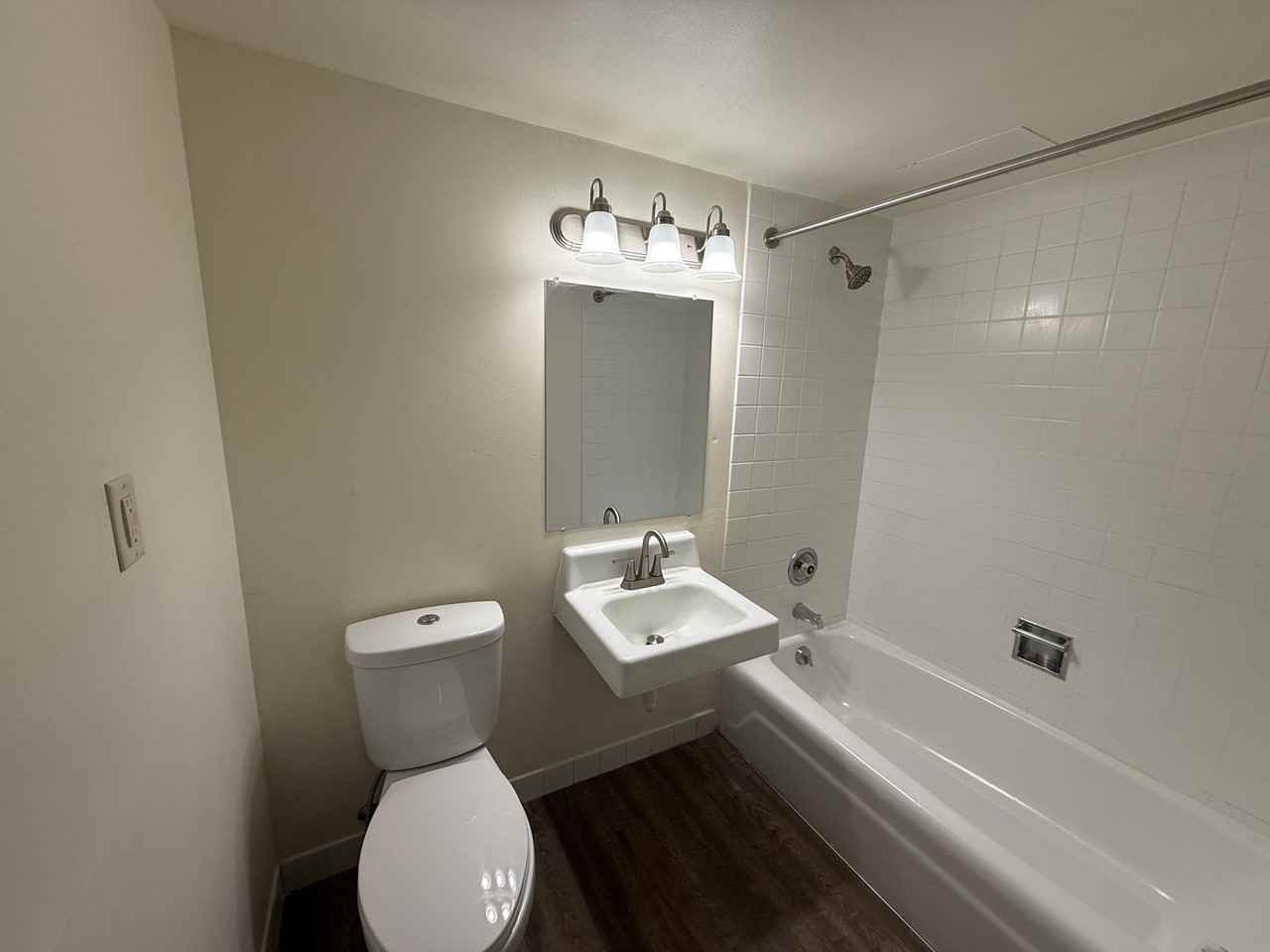 Heritage House Apartments - Photo 5 of 10