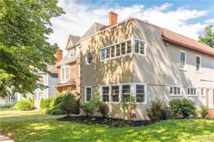 371 Linwood Ave - Photo 1 of 1