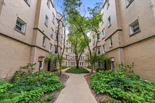 1439 W Elmdale Ave #3N - Photo 1 of 1