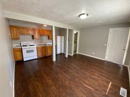 featured image of 556 N Clay St
