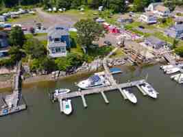 featured image of 44 Brown Rd