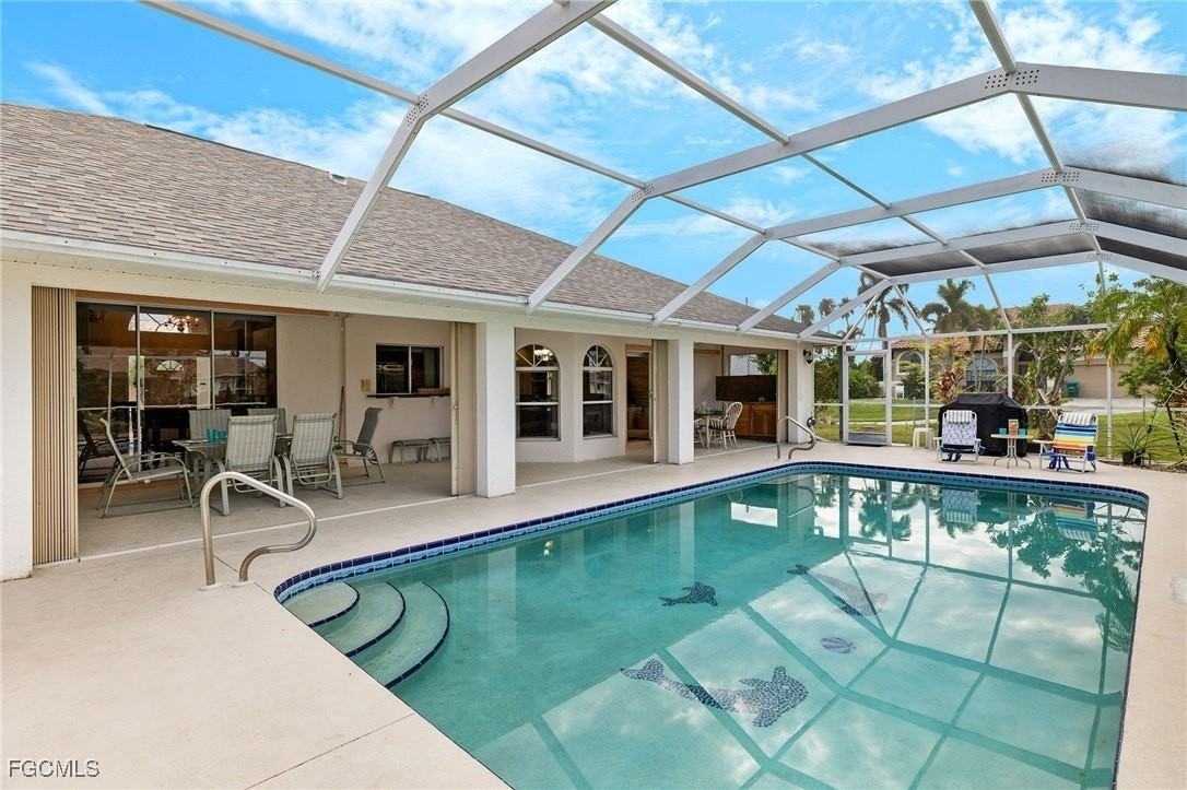 2138 Se 5th Pl - Photo 2 of 44