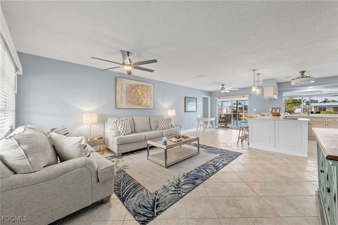 5240 Sw 2nd Pl - Photo 4 of 41