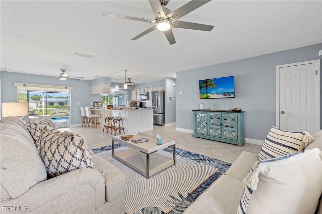 5240 Sw 2nd Pl - Photo 6 of 41