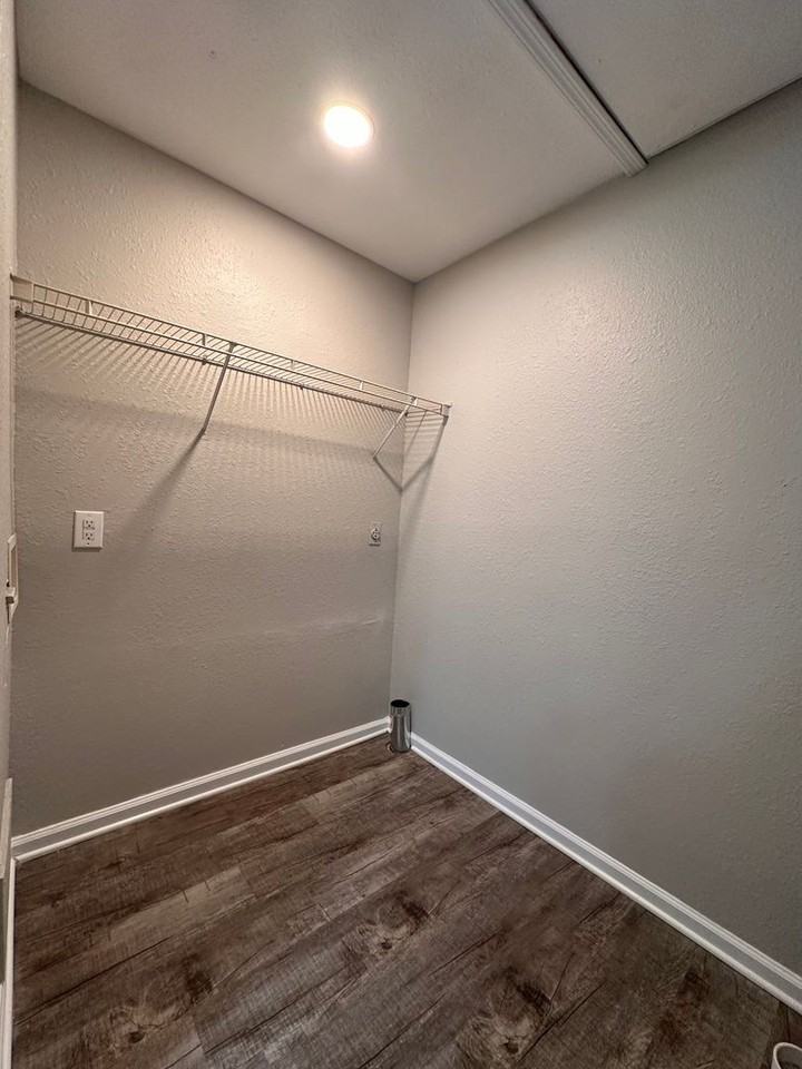 Rand Off Broadway Townhomes - Photo 5 of 19