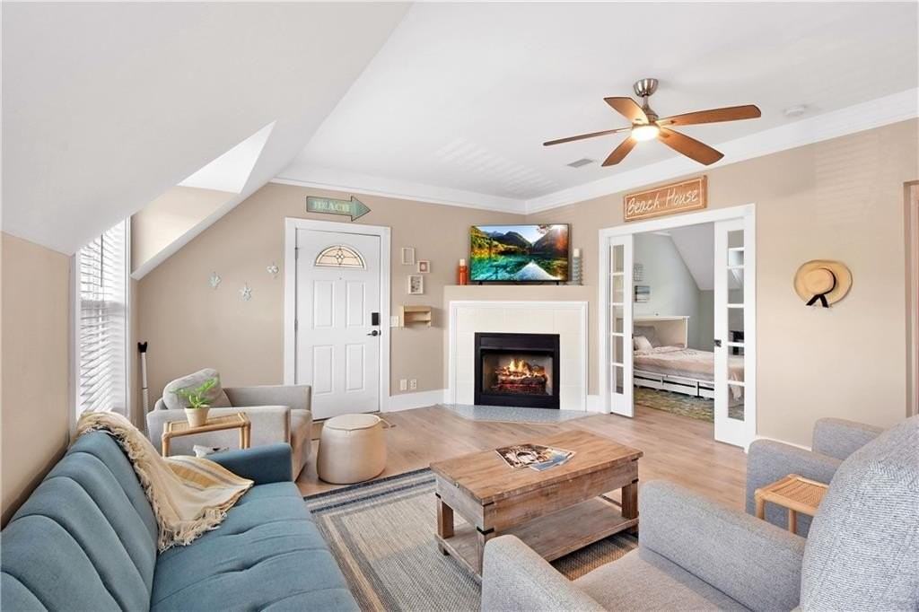 146 Shady Brook Cir #301 - Photo 4 of 25