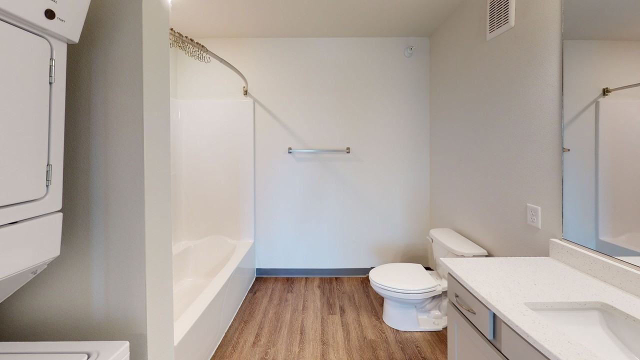 1520 NW Irvinedale Dr - Photo 6 of 22