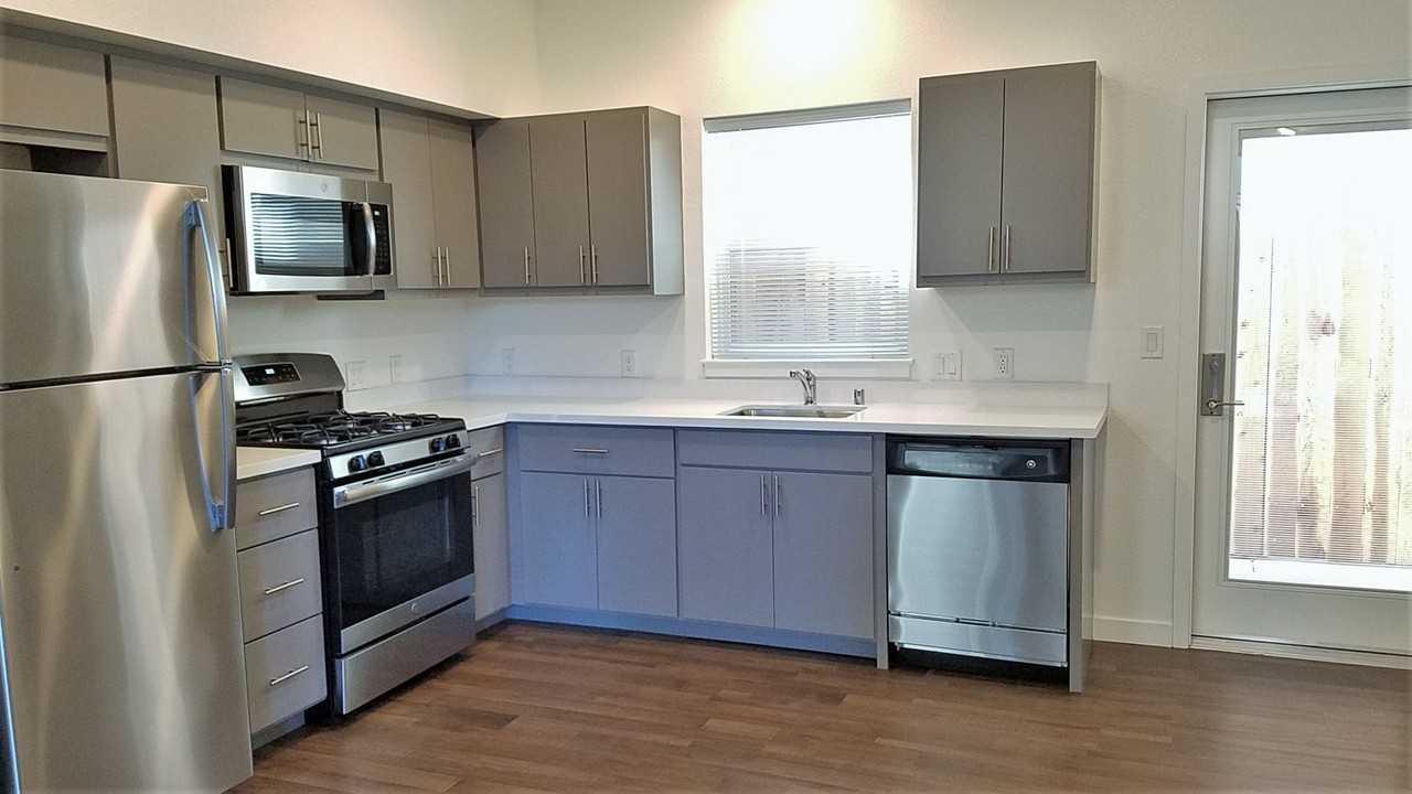 WINN PARK LOFTS - Photo 3 of 50