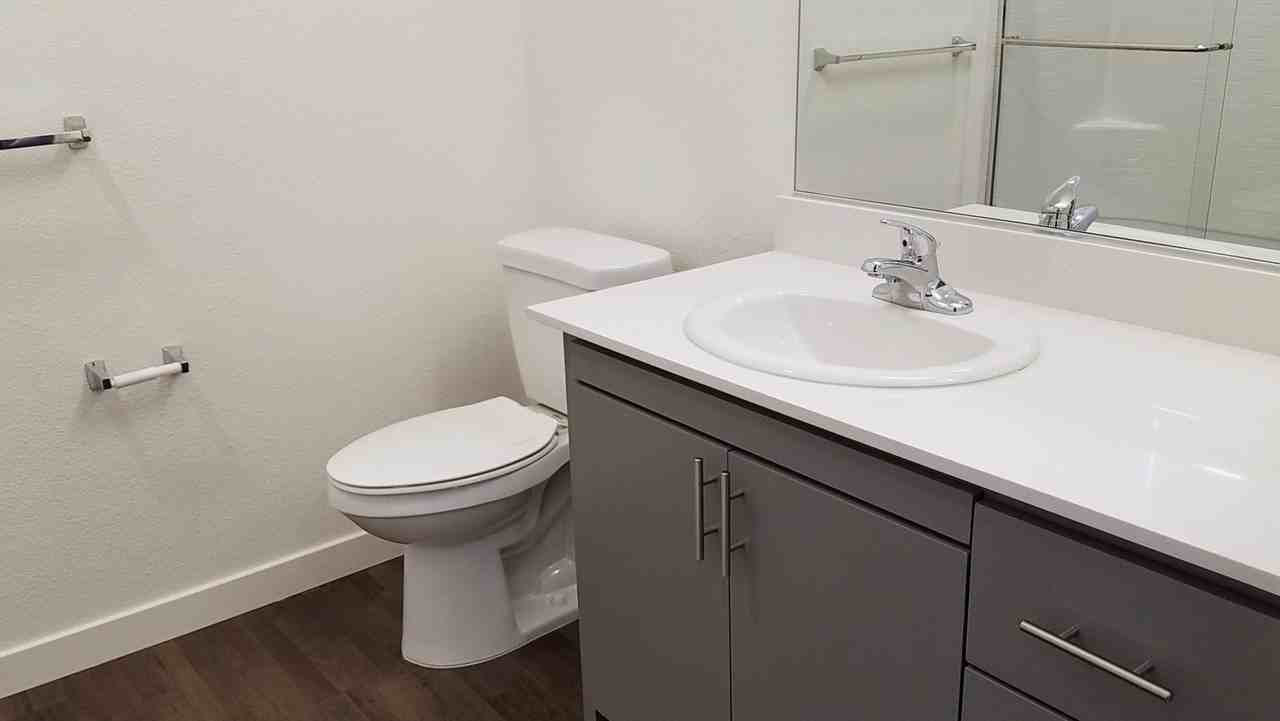 WINN PARK LOFTS - Photo 7 of 13