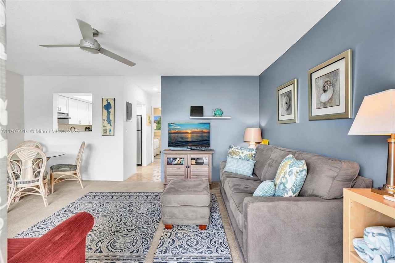 2501 N Ocean Blvd #18 - Photo 4 of 36