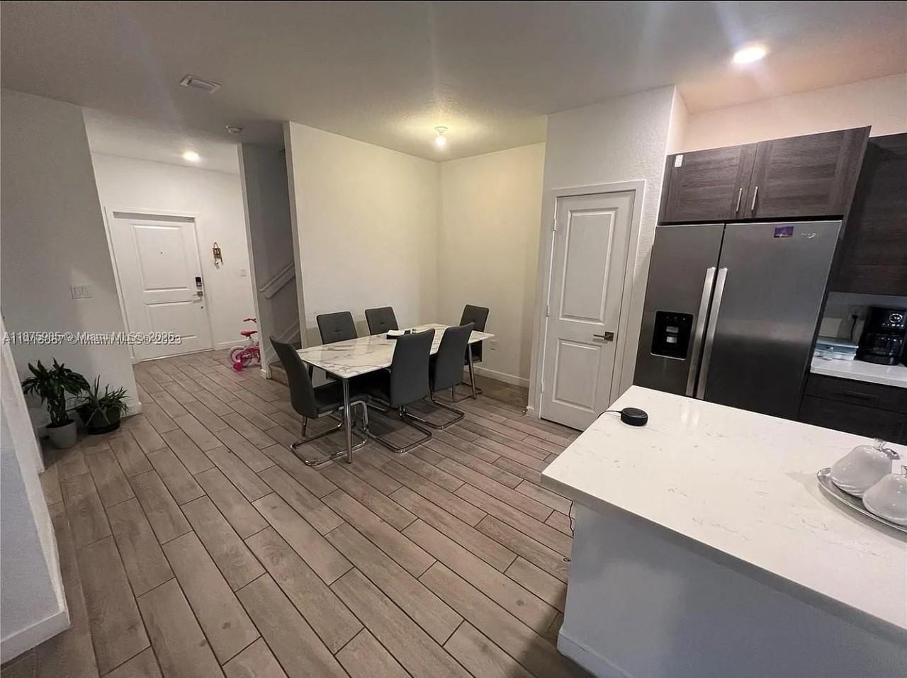 1166 Se 23rd Ave #0 - Photo 5 of 17