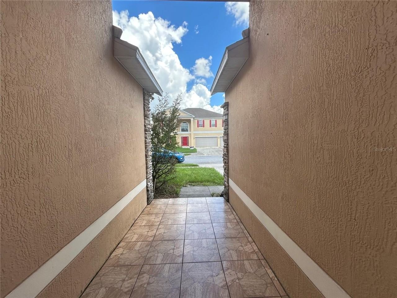 24383 Sw 8th Pl - Photo 2 of 25