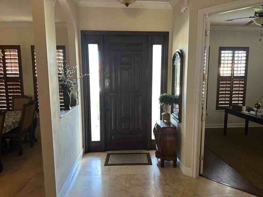 860 Sw Grand Reserves Blvd - Photo 3 of 8