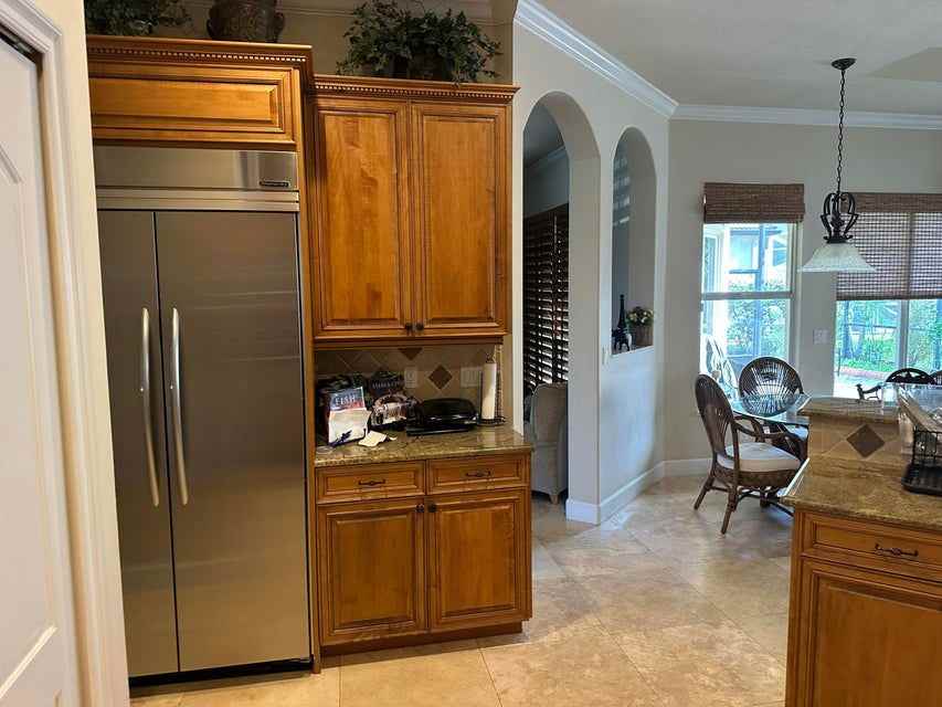 860 Sw Grand Reserves Blvd - Photo 6 of 8