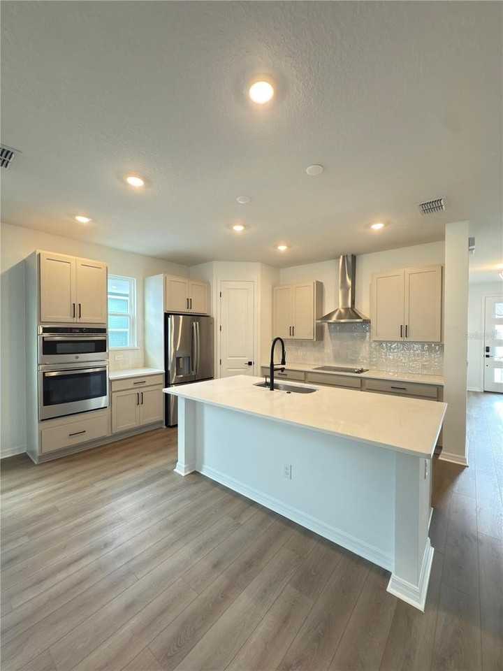 2975 Embark Trl - Photo 5 of 24