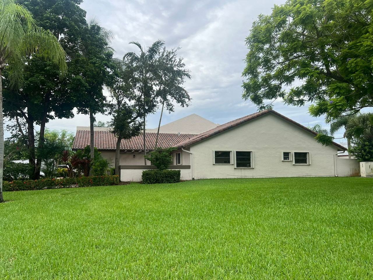 8626 Sw 114th Pl - Photo 3 of 6