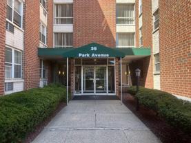 35 Park Ave #3W - Photo 1 of 1