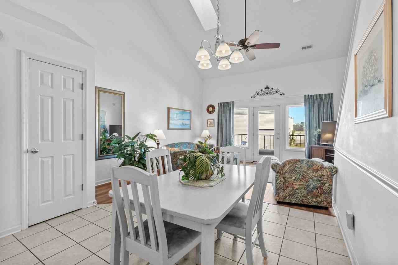 216 Double Eagle Dr - Photo 6 of 38