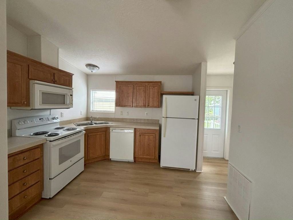 19237 Cedar Crest Ct #009M - Photo 6 of 18