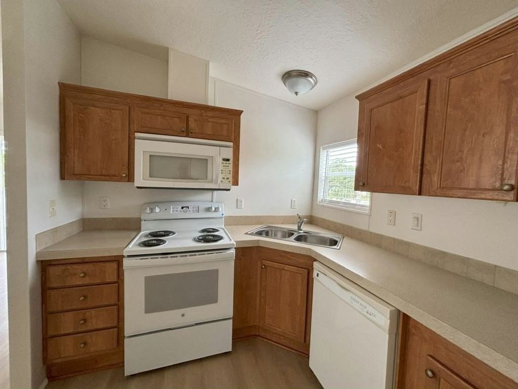 19237 Cedar Crest Ct #009M - Photo 7 of 18