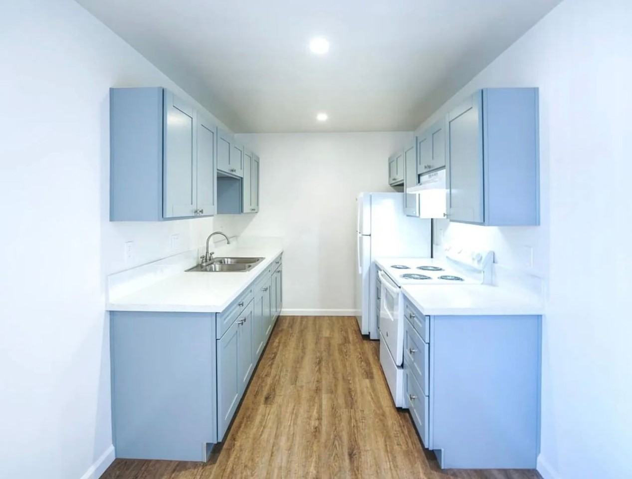 4710 Jewell St - Photo 6 of 13